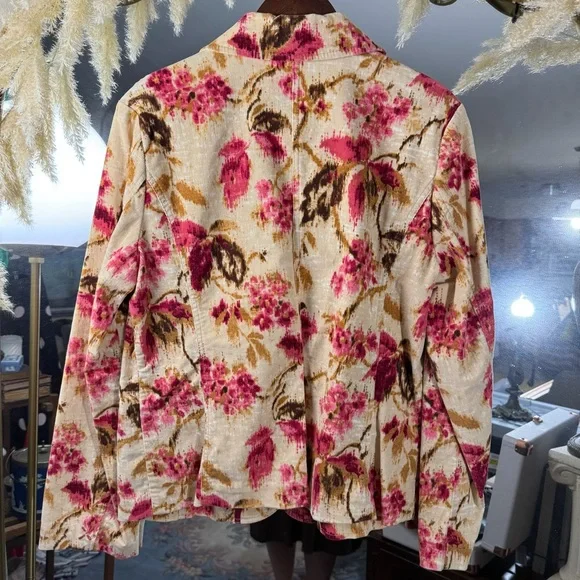 J. Jill Women’s Tan and Floral Corduroy Long Sleeve Blazer - Picture 8 of 9